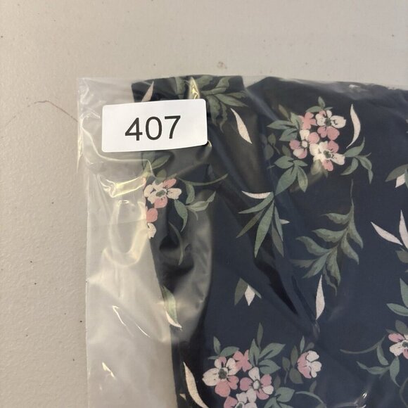 Sabrina Carpenter for Aeropostale Black Floral Ruched‎ Blouse Size Small Party - Picture 10 of 11